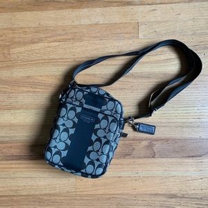 COACH Heritage Stripe Flight Bag | Black | OS